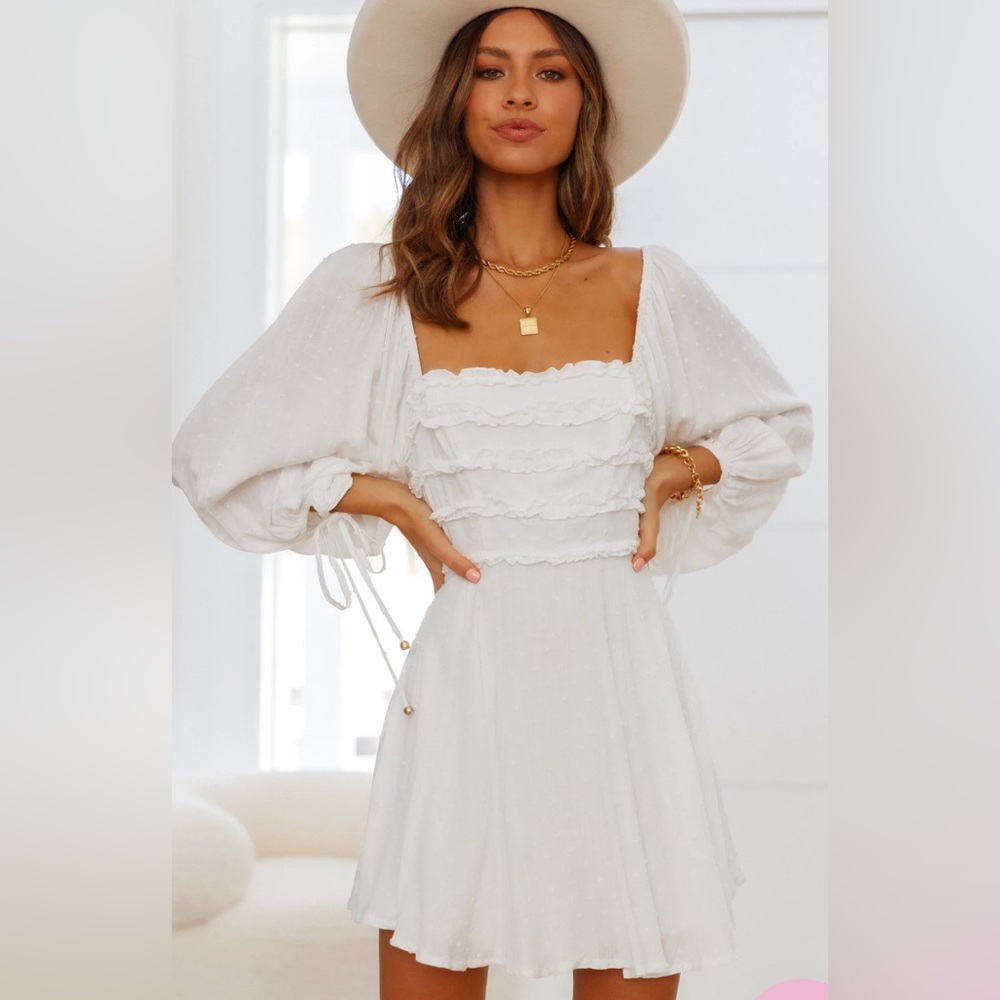 NWT Hello Molly Puff Sleeve White Women's Dress size L / US 8